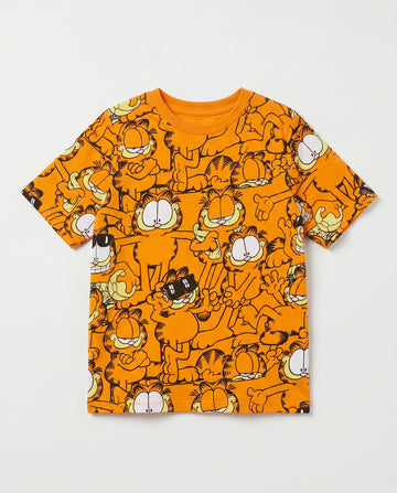 Boys' orange short-sleeve t-shirt with all-over Garfield comic cat print