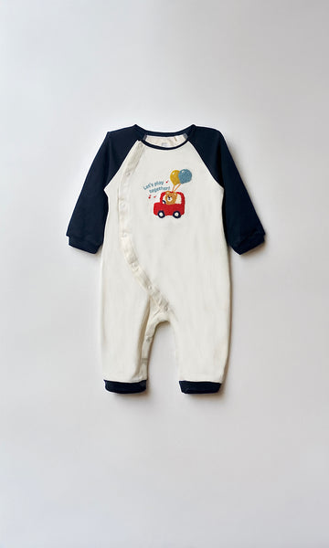 Cotton Fabric baby rompers with round neck and navy blue raglan sleeve