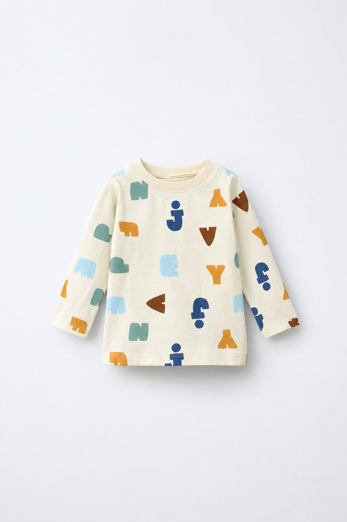Cream long-sleeve baby t-shirt with all-over multicolour alphabet print – PTex Fashion