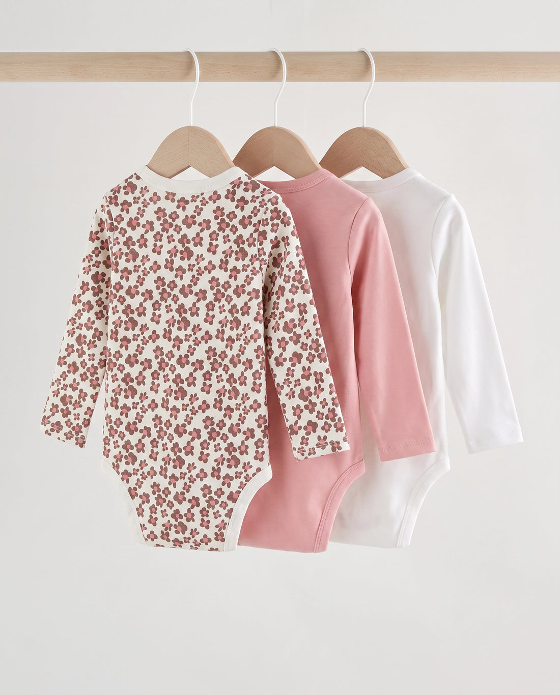Baby girls 3 pack soft cotton full sleeve bodysuit in white, pink and floral print on hangers – PTex Fashion